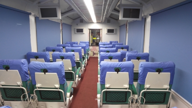 Vistadome coach inside  view