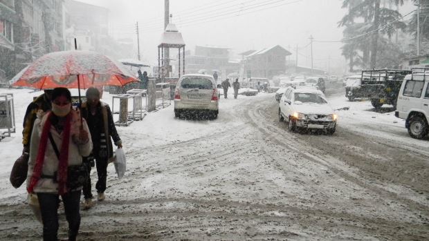 Snowfall at  Manali