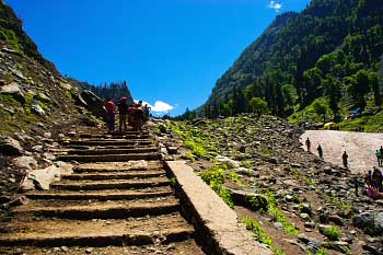 Road to Amarnath at Chandanwari
