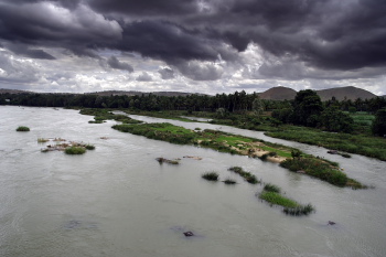 Mahadevapura Kaveri river
