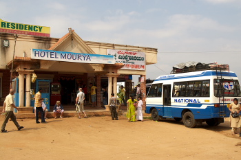 Mourya hotel at Gundlupet