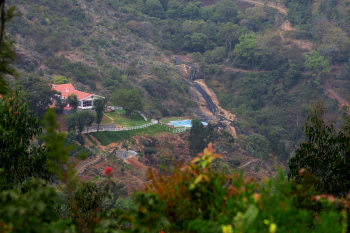 Kalahatty water falls
