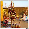 Selling handicrafts near Somnath