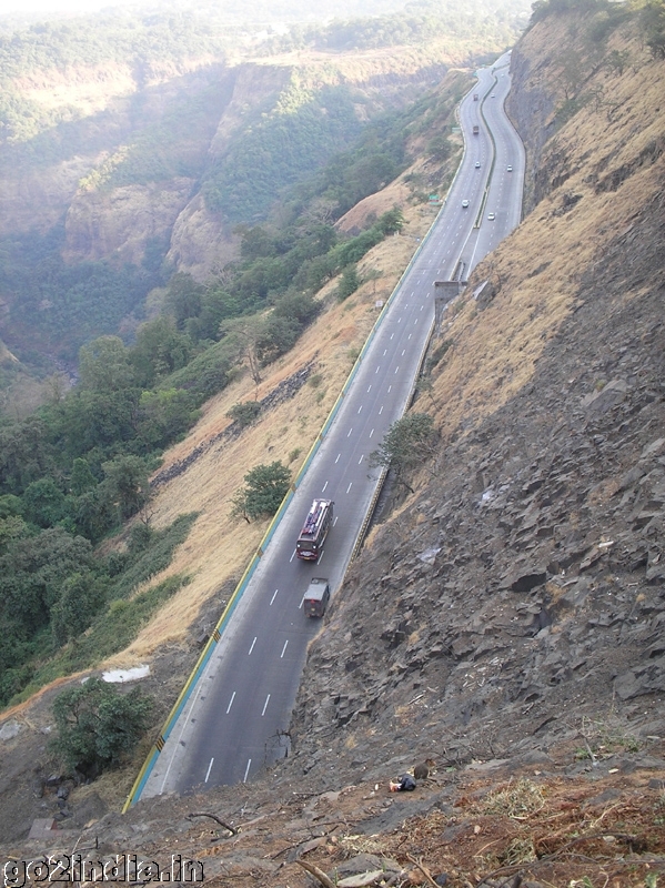 Mumbai Pune Express way at Lonavala