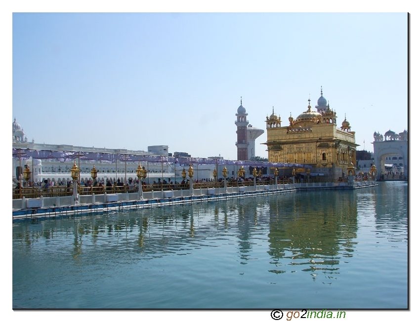 Lake around golden temple