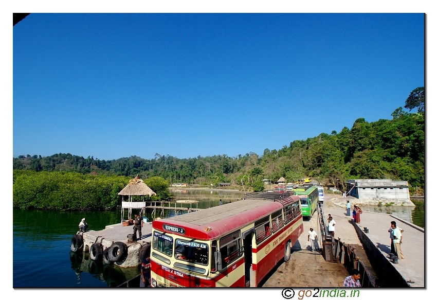 Baratang mid point transfer buses by launch to proceed to limestone caves