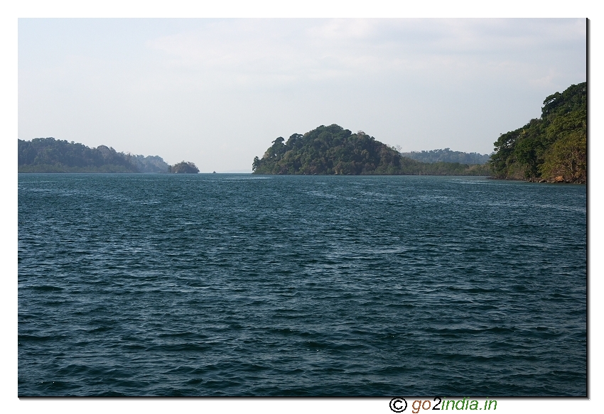 Small islands on the way to Jolly buoy from Wandoor beach of ANdaman