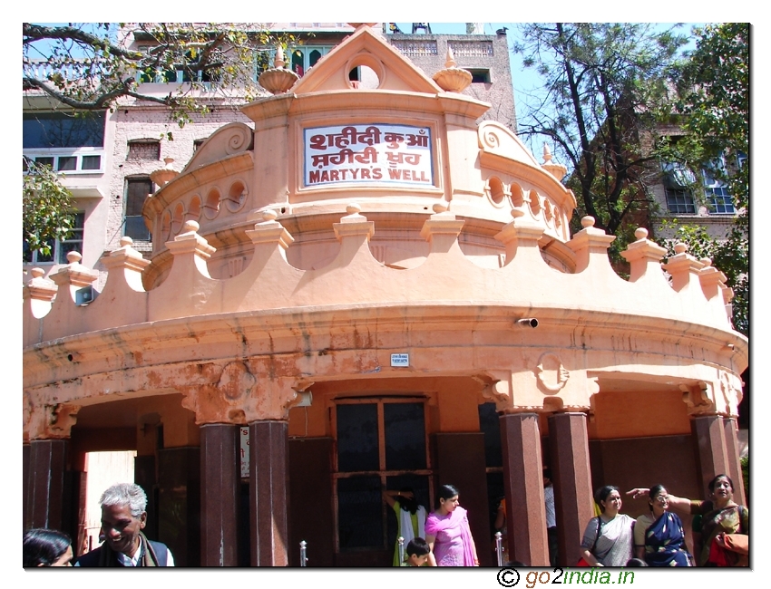 Martyrs Well at Jallianwala Bagh
