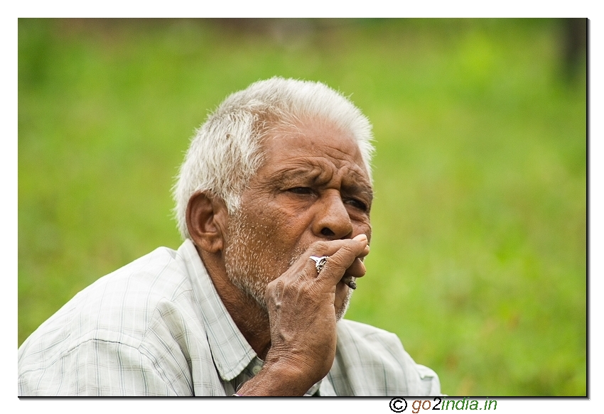 Person smoking the beedi