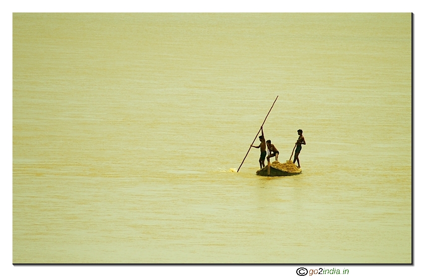 Sand Selling from river Godavari from kids Andhrapradesh India