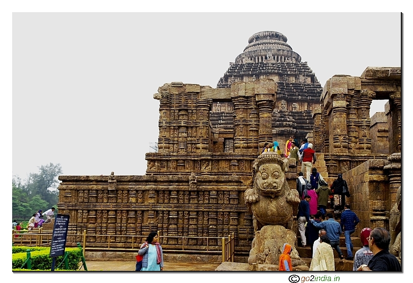 Tourist entering to Dance hall at Konark