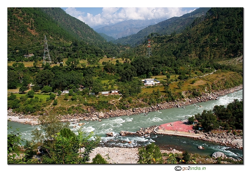 Alaknanda and Nandakini confluence at Nandakini