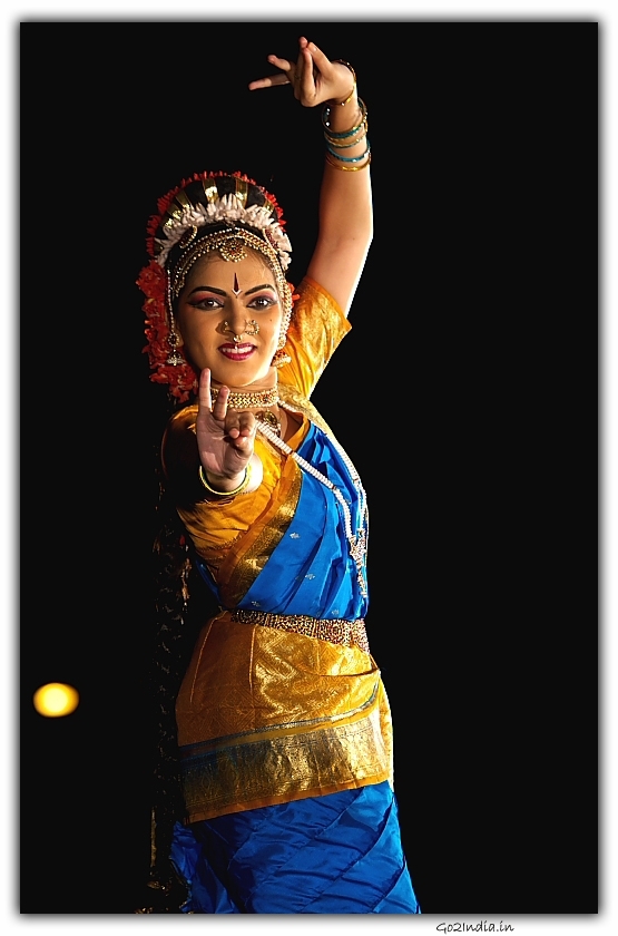 stage artist Kuchipudi dance