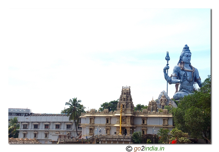 Murudeswara temple front view from farther end