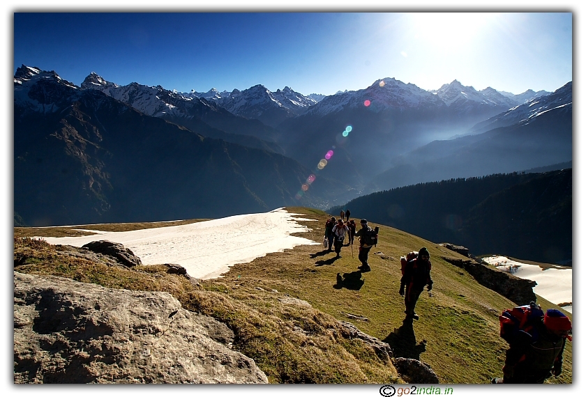 Trekking from Tila lotni