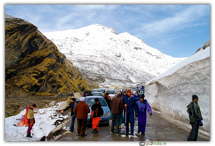 People at Marhi snow valley enjoying 