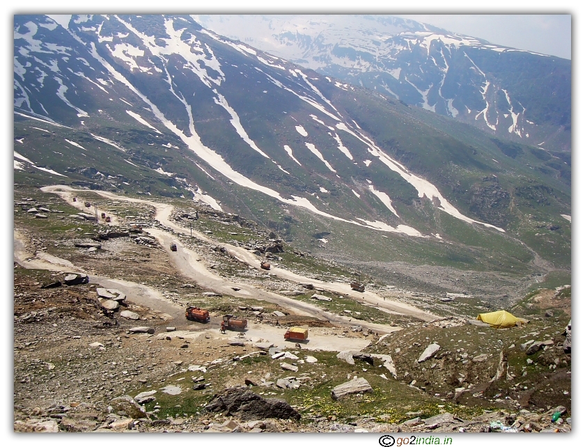Manali to Leh by road 