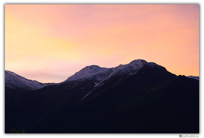 Sun rise at Himalayas shot during Saurkundi YHAI pass trekking