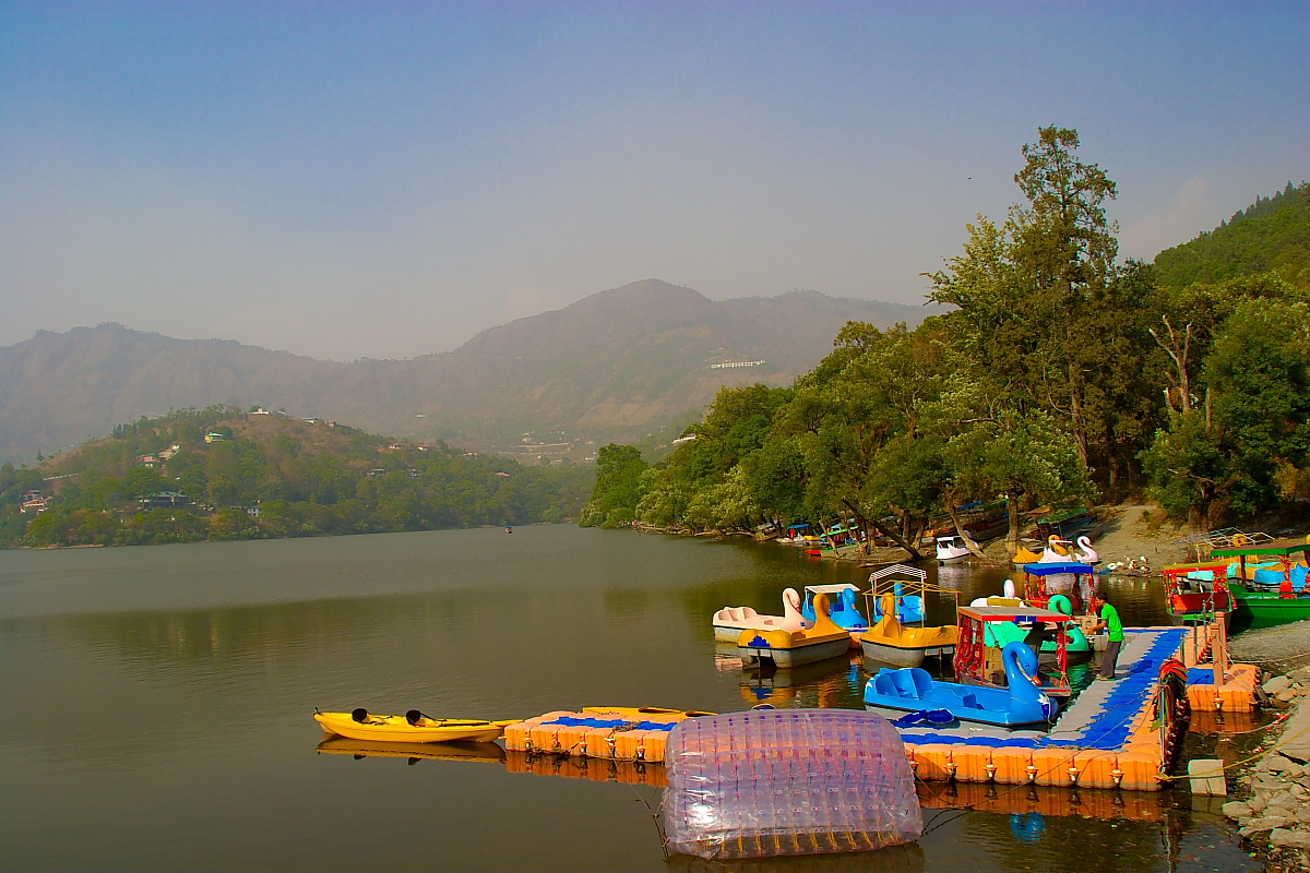 View of the complete lake