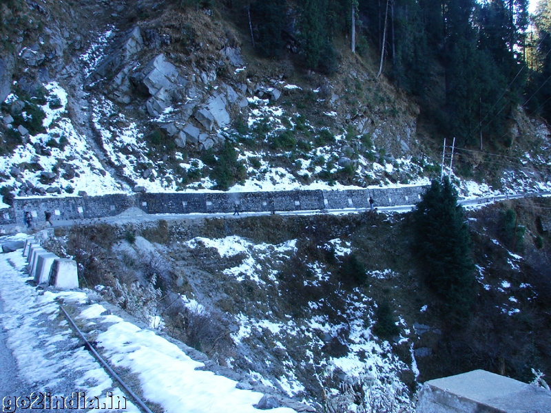 snow road