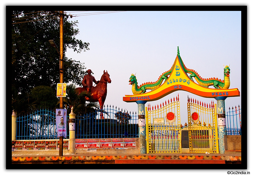 Sir Arthur Cotton statue at river bank in Rajahmundry