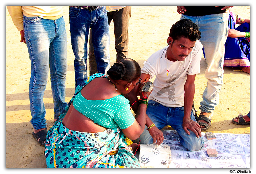 Body tattoo designs at Juhu beach 