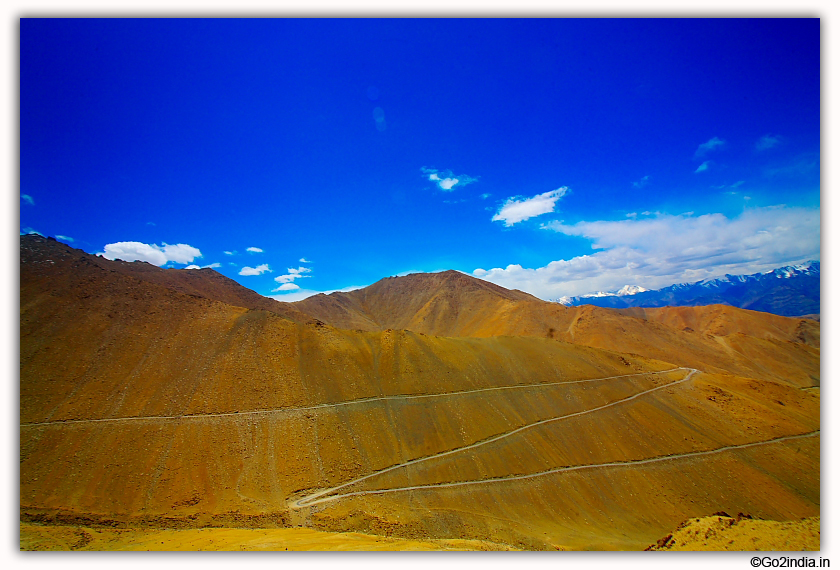 Hilly road on the way to Changla Pass and Pangong Lake