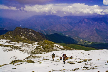 Kedarkanth trekking